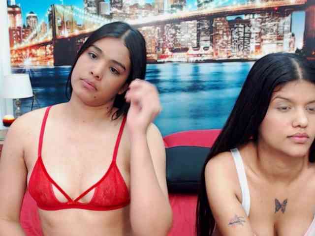 KendraAndMishel webcam