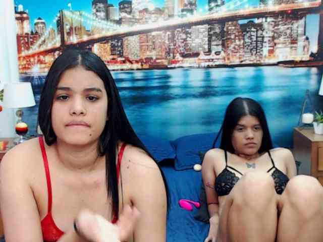 KendraAndMishel webcam