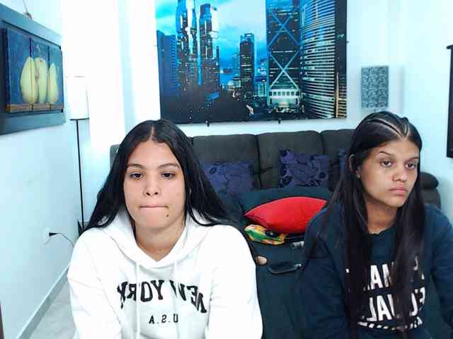 KendraAndMishel webcam