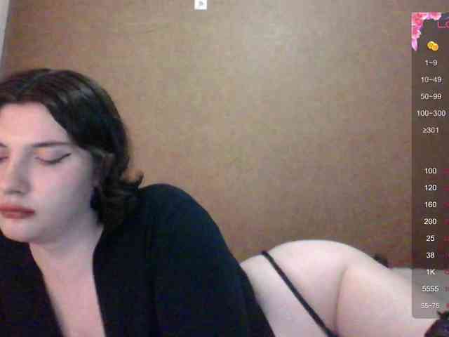 Macallani Live Webcam on BongaCams