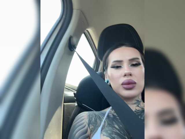  Lina-moore69 chat room