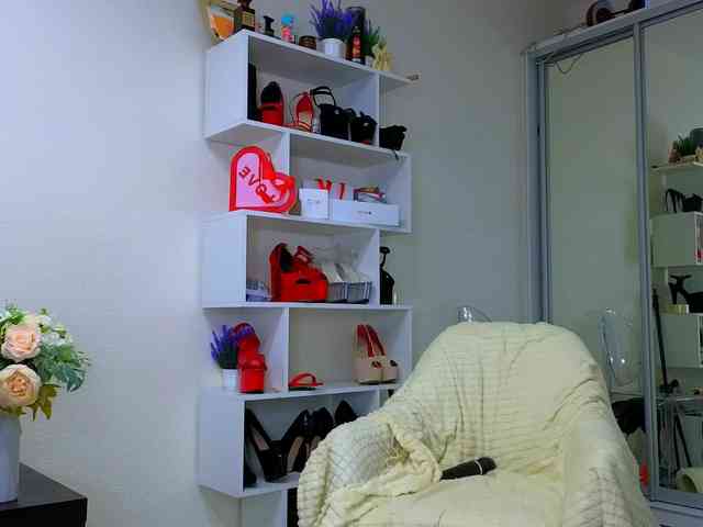 Lina-moore69 Lina-moore69