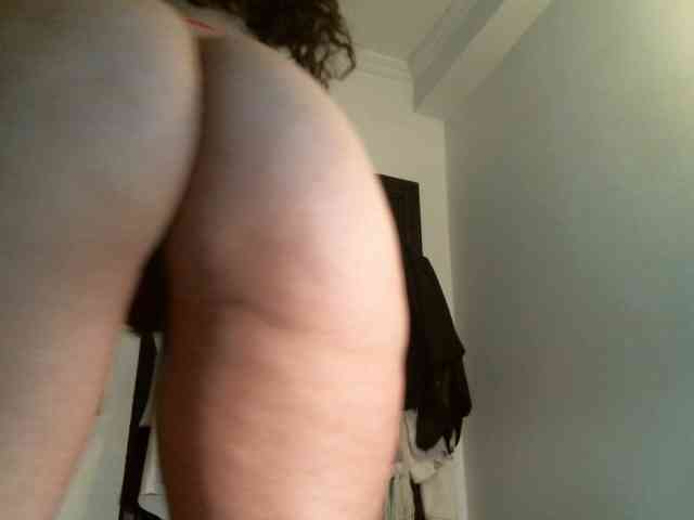 JustMira webcam