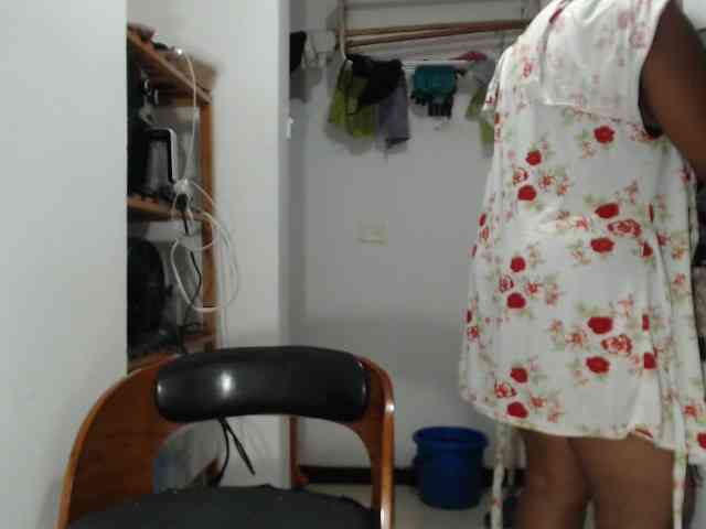 LiraRusso1 Live Webcam on BongaCams