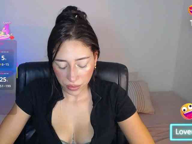 Carla-Palmer webcam