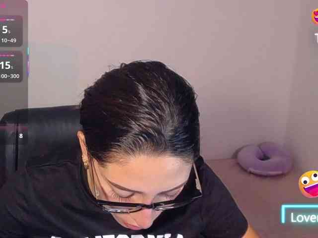 Carla-Palmer webcam