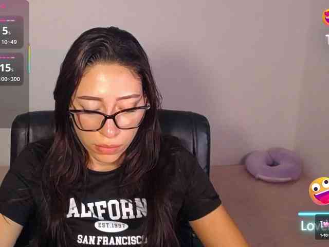 Carla-Palmer webcam
