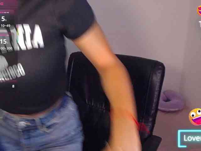 Carla-Palmer webcam