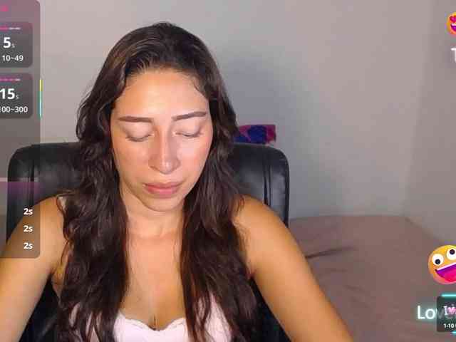 Carla-Palmer webcam