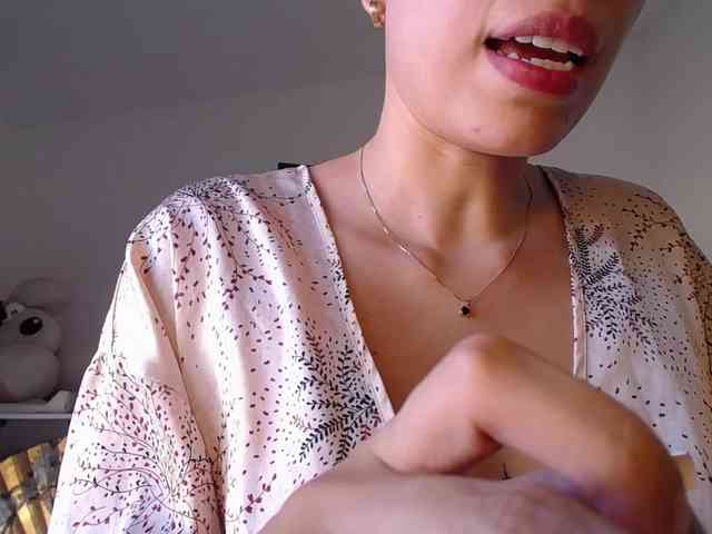 Carla-Palmer webcam