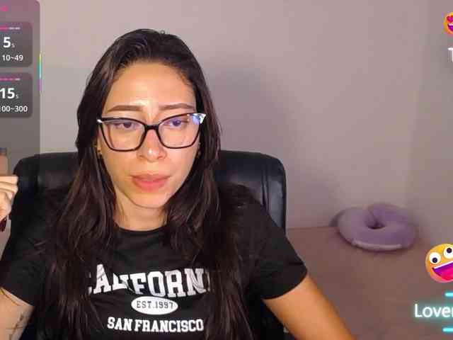 Carla-Palmer webcam