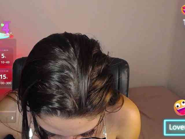 Carla-Palmer webcam