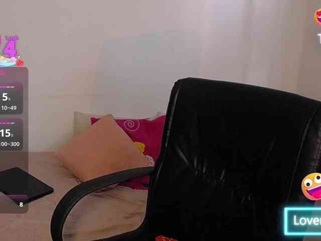 Carla-Palmer webcam
