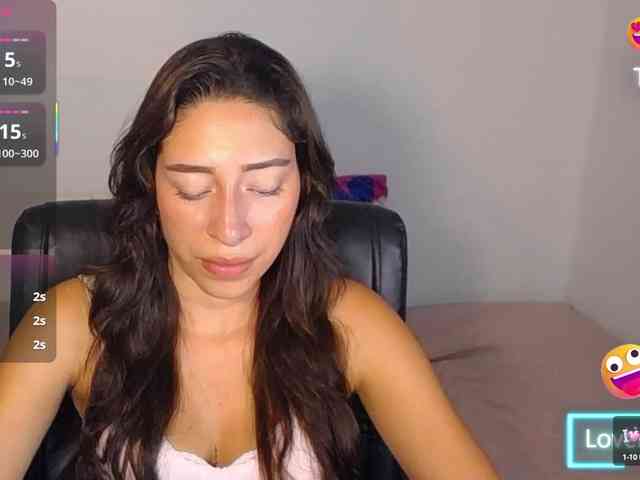 Carla-Palmer webcam