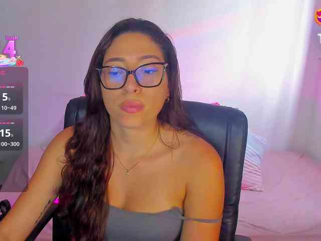 Carla-Palmer webcam