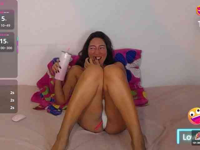 Carla-Palmer webcam