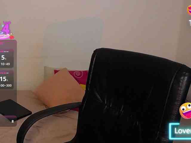 Carla-Palmer webcam