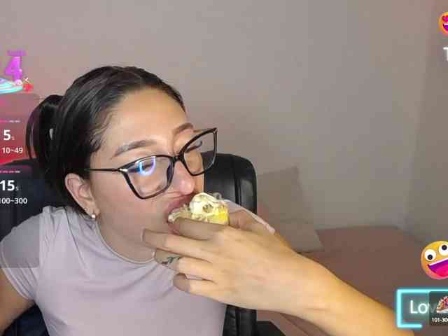 Carla-Palmer webcam