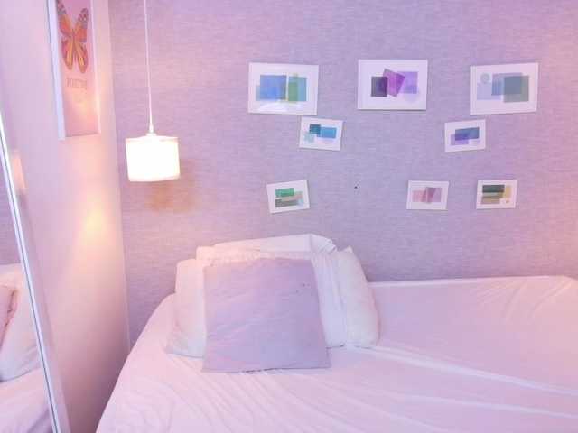 kiara-evanss's BongaCams show and profile