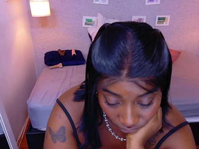 kiara-evanss's BongaCams show and profile