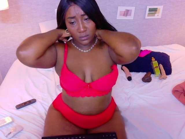 kiara-evanss's BongaCams show and profile