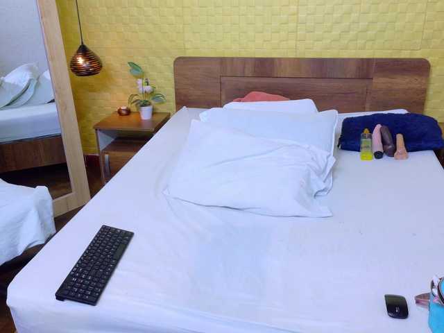 kiara-evanss's BongaCams show and profile