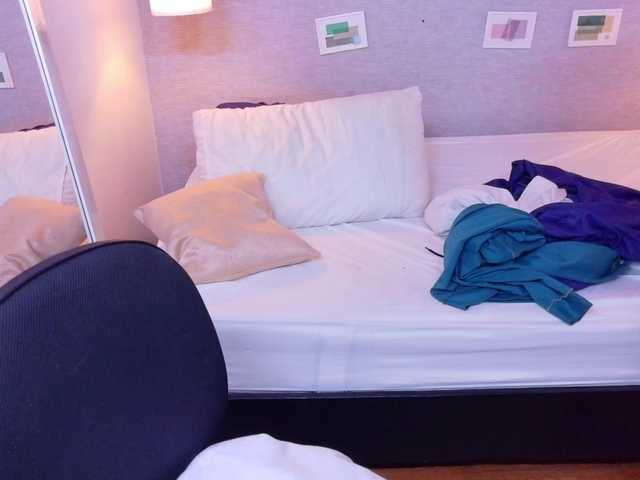 kiara-evanss's BongaCams show and profile