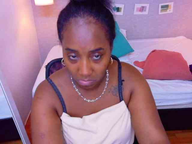 kiara-evanss webcam