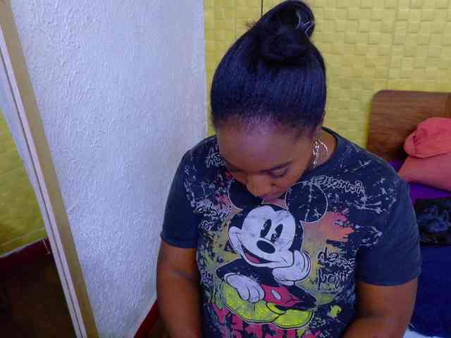 kiara-evanss webcam