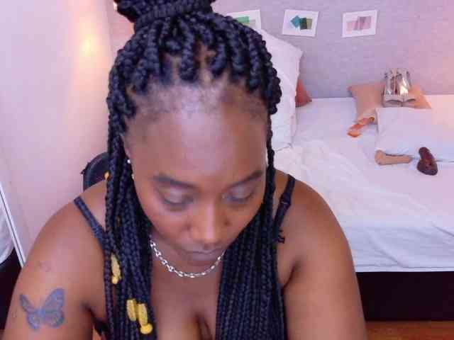 kiara-evanss webcam