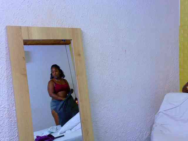 kiara-evanss webcam
