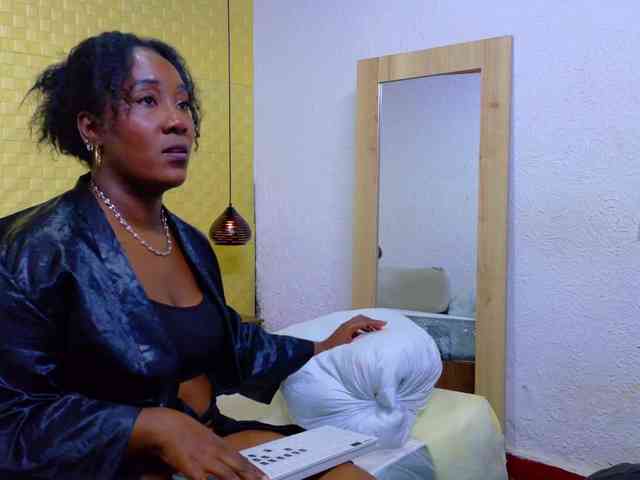kiara-evanss webcam