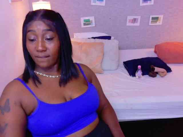 kiara-evanss Live Webcam on BongaCams