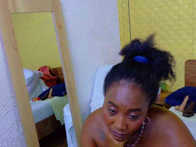 kiara-evanss webcam