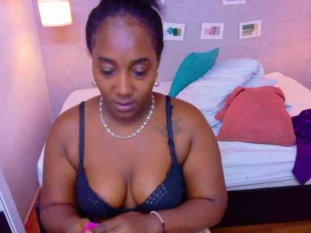 kiara-evanss webcam