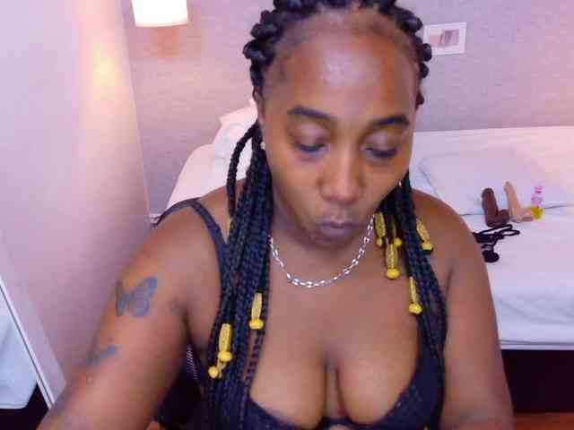 kiara-evanss webcam