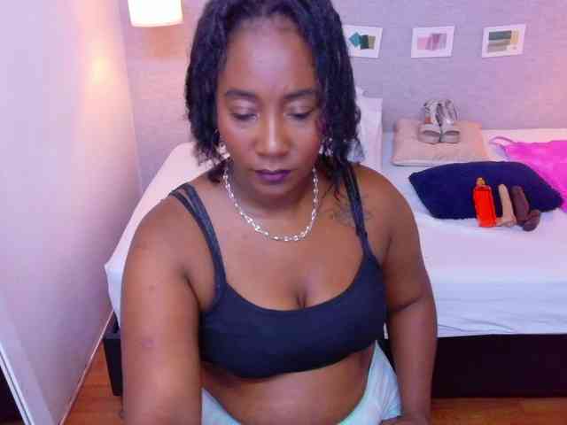 kiara-evanss webcam