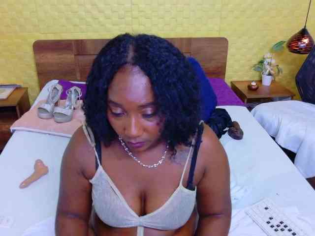 kiara-evanss webcam