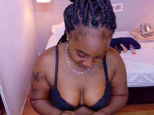 kiara-evanss webcam