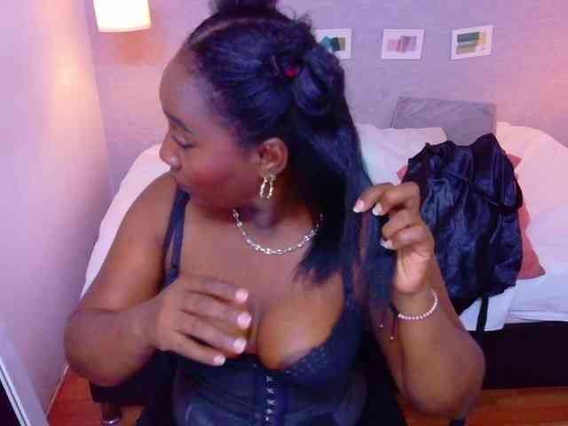 kiara-evanss webcam