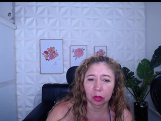 Valentina-mature Porn Show