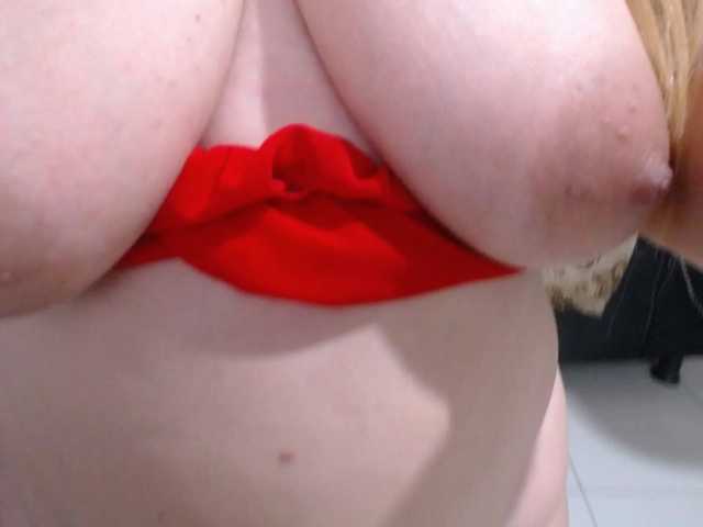 Valentina-mature's BongaCams show and profile