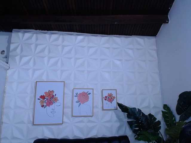 Preview of valentina-mature