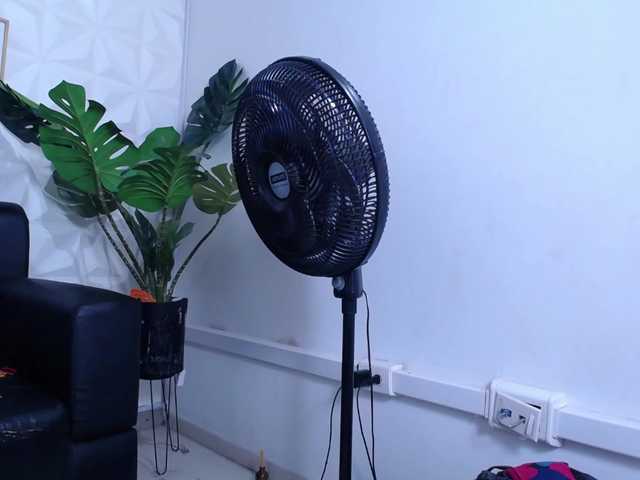 Preview of valentina-mature