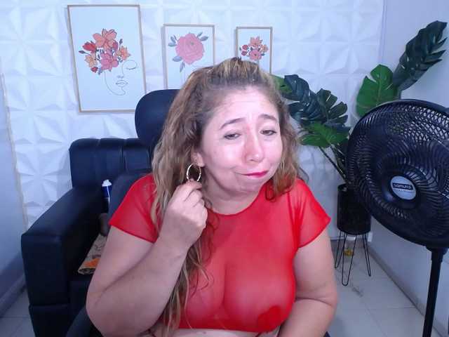 Valentina-mature's BongaCams show and profile