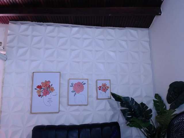 Preview of valentina-mature