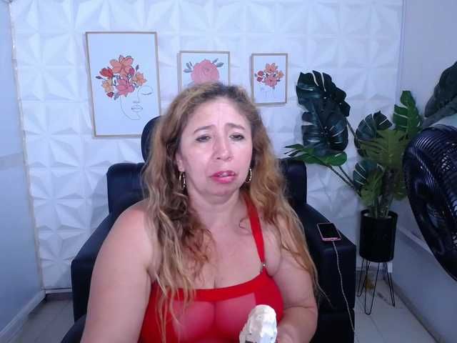 Valentina-mature's BongaCams show and profile