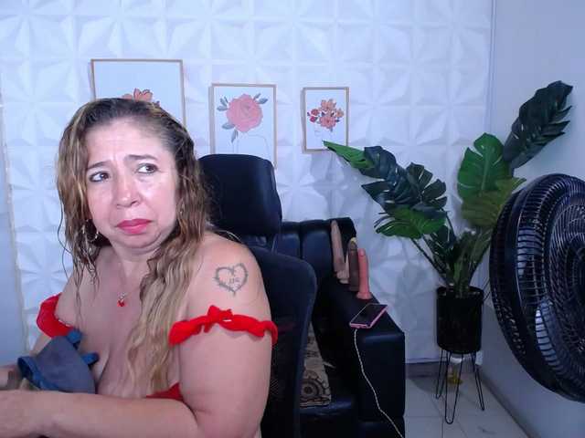 Valentina-mature's BongaCams show and profile