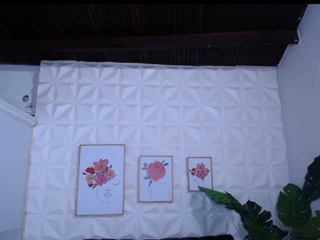 Preview of valentina-mature