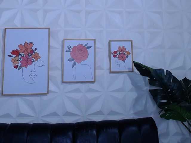 Preview of valentina-mature